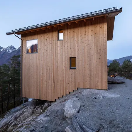 Chalet The Crux Nordic Design Mountain Andalsnes