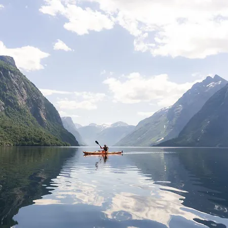 The Crux Nordic Design Mountain * Andalsnes