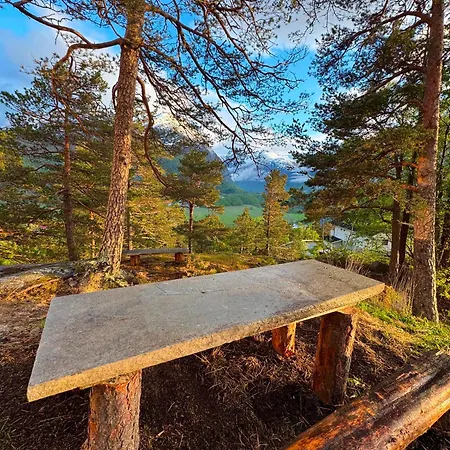 The Crux Nordic Design Mountain Шале *