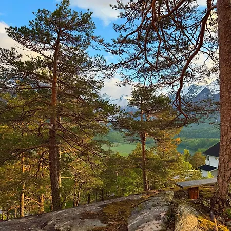 The Crux Nordic Design Mountain Ондалснес
