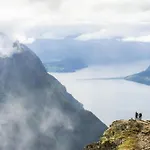 The Crux Nordic Design Mountain Åndalsnes