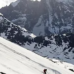 The Crux Nordic Design Mountain シャレー